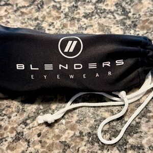 Blenders Eyewear "Canyon Smoke Chaser" Polarized Sunglasses
